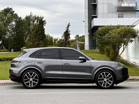 Porsche Cayenne 2024 - фото 20