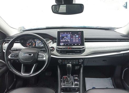 Jeep Compass 2022 - фото 11