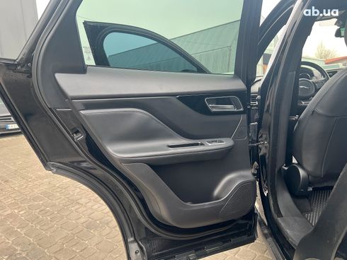 Jaguar F-Pace 2016 черный - фото 26