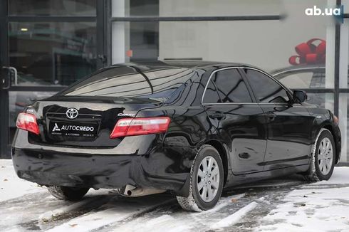 Toyota Camry 2008 - фото 4