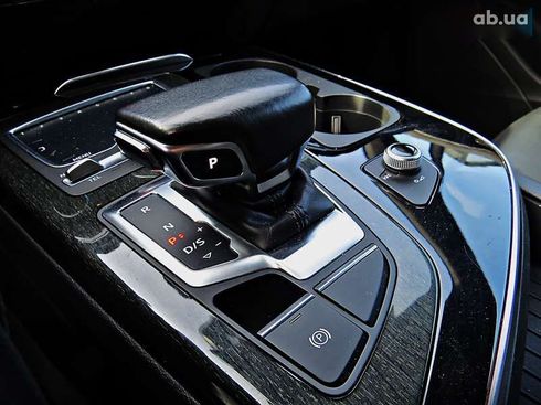 Audi Q7 2016 - фото 17
