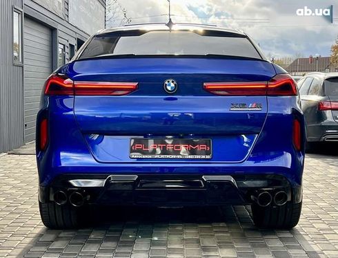 BMW X6 M 2022 - фото 9