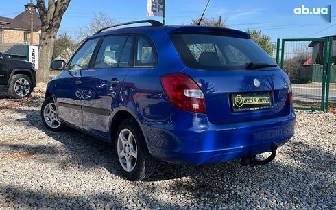 Skoda Fabia 2009 - фото 7