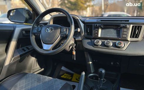 Toyota RAV4 2017 - фото 14