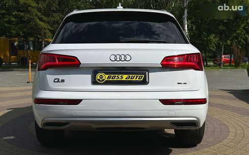 Audi Q5 2020 - фото 6