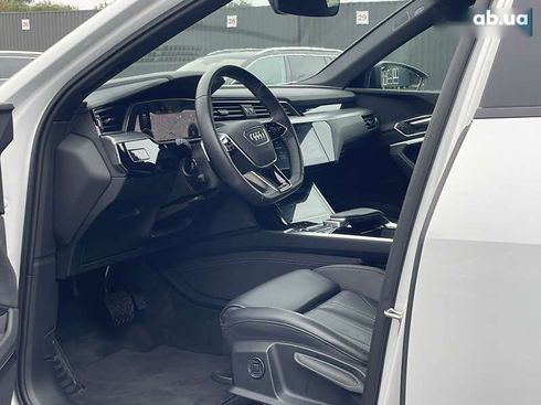 Audi E-Tron 2022 - фото 27