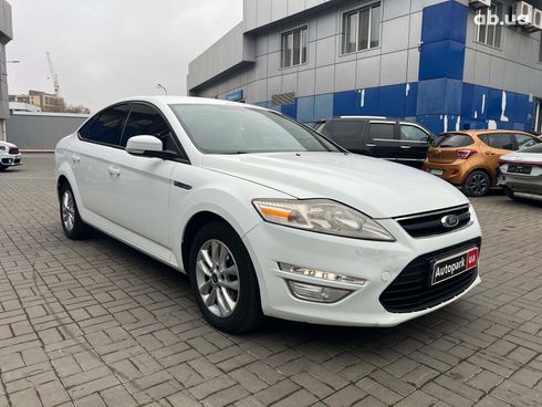 Ford Mondeo 2012 белый - фото 3