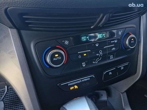 Ford Escape 2017 - фото 25
