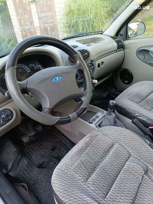 LADA Kalina 1118 2008 серебристый - фото 15