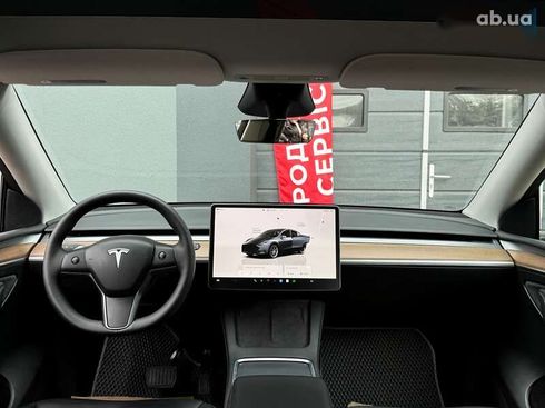 Tesla Model Y 2024 - фото 17