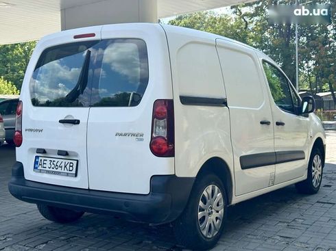 Peugeot Partner 2014 - фото 9