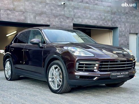 Porsche Cayenne 2018 - фото 12