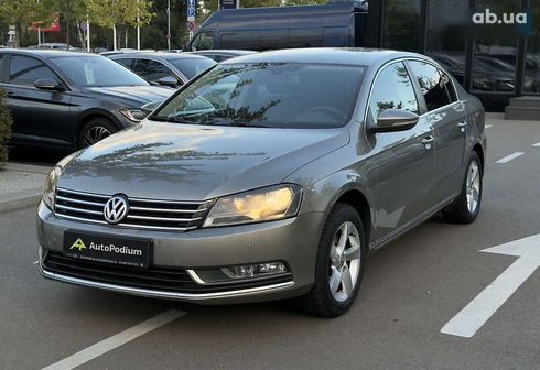Volkswagen Passat 2013 - фото 9