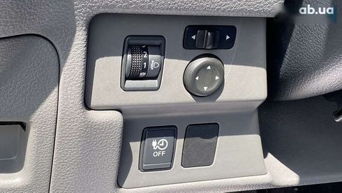 Nissan e-NV200 2016 - фото 27