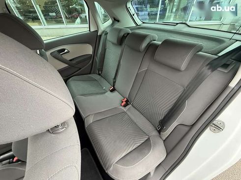 Volkswagen Polo 2014 - фото 20