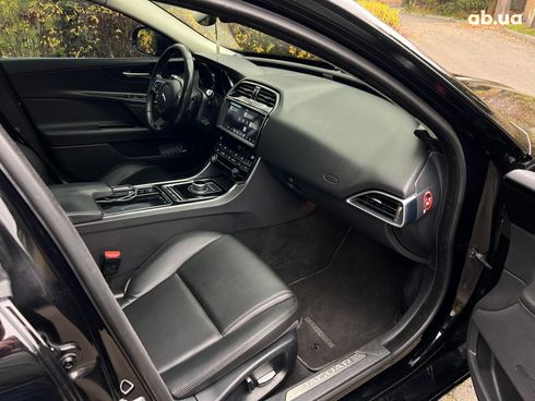 Jaguar XE 2019 черный - фото 26