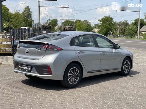 Hyundai Ioniq 2020 - фото 19