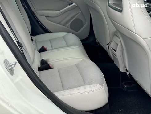 Mercedes-Benz CLA-Класс 2015 белый - фото 45