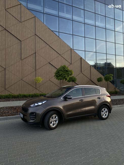 Kia Sportage 2017 коричневый - фото 9