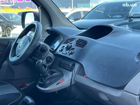 Renault Kangoo 2010 белый - фото 30