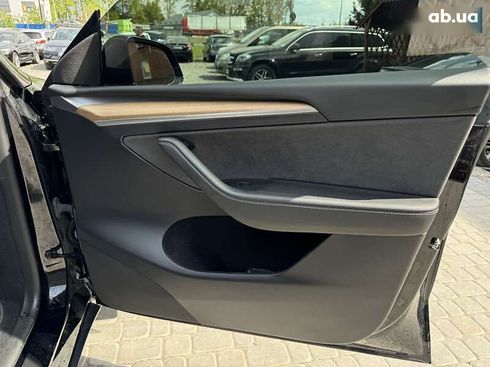 Tesla Model Y 2023 - фото 25