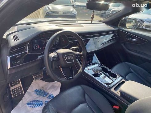 Audi Q8 2021 - фото 12