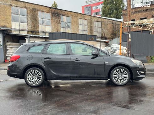 Opel Astra 2013 черный - фото 12