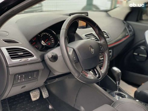 Renault Megane 2015 - фото 27