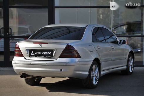 Mercedes-Benz C-Класс 2005 - фото 2