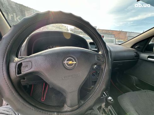 Opel Astra 2003 серый - фото 15