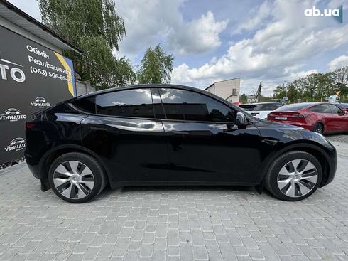 Tesla Model Y 2023 - фото 17