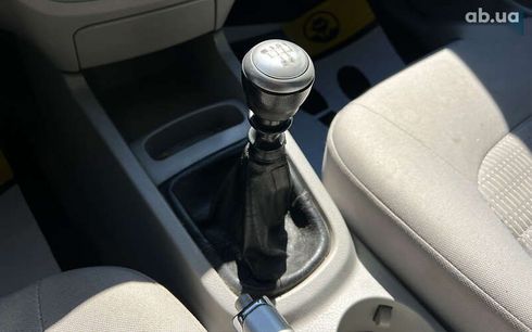 Kia Cerato 2007 - фото 14