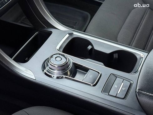 Ford Fusion 2020 синий - фото 13