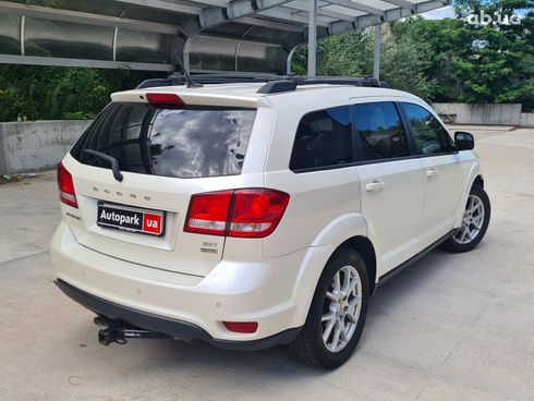 Dodge Journey 2014 белый - фото 5