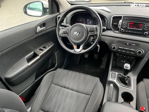 Kia Sportage 2016 белый - фото 23