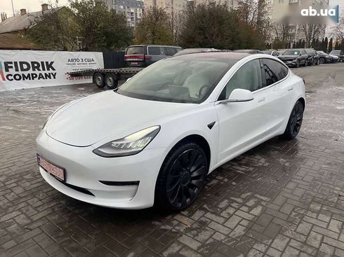 Tesla Model 3 2018 - фото 2