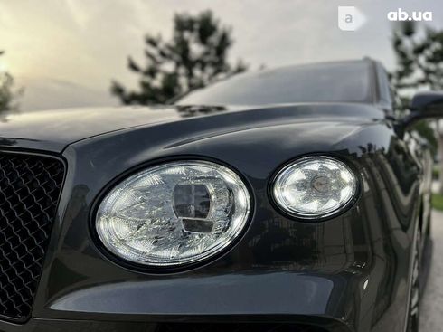 Bentley Bentayga 2020 - фото 29