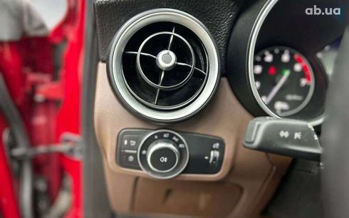 Alfa Romeo Stelvio 2021 - фото 10
