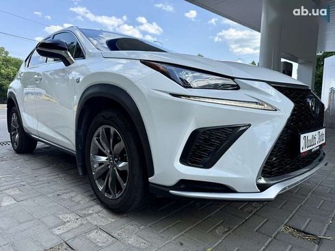 Lexus NX 2021 - фото 12