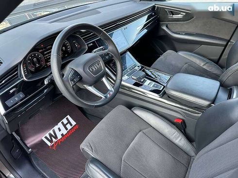 Audi Q8 2019 - фото 14