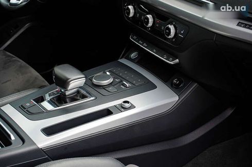 Audi Q5 2017 - фото 30