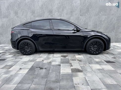 Tesla Model Y 2021 - фото 17