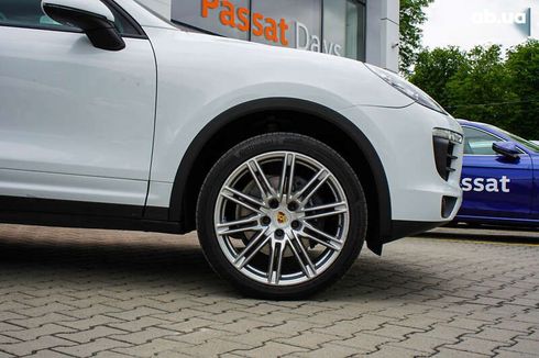 Porsche Cayenne 2017 - фото 4