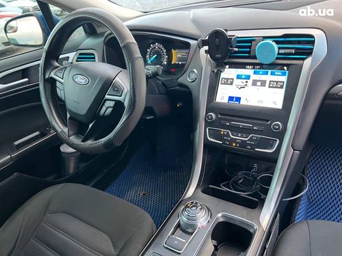 Ford Fusion 2018 синий - фото 44