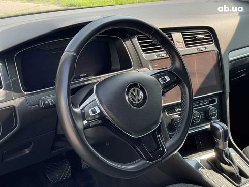 Volkswagen e-Golf 2018 черный - фото 14