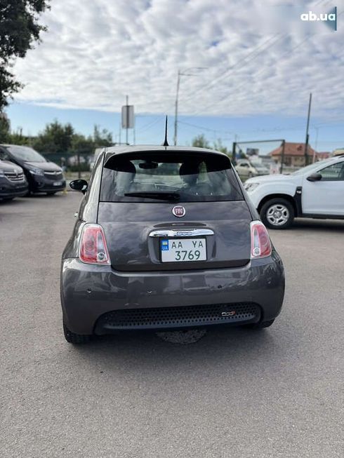 Fiat 500E 2017 - фото 9