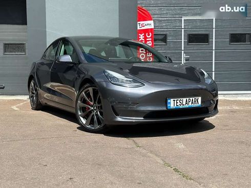 Tesla Model 3 2019 - фото 2