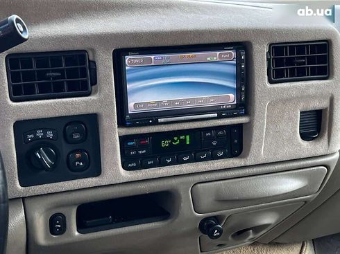 Ford Excursion 2005 - фото 14