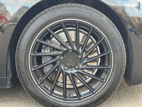 Tesla Model S 2019 - фото 18