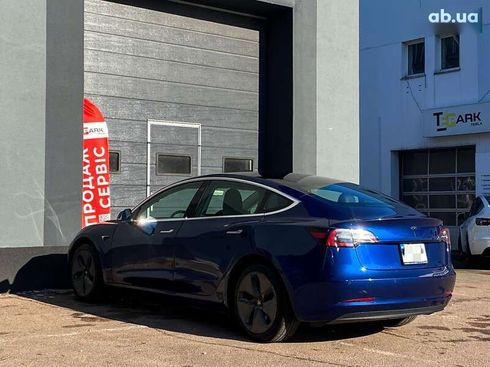 Tesla Model 3 2019 - фото 7